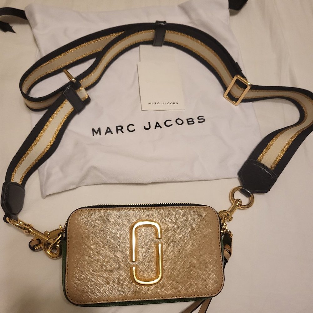 Marc jacobs snapshot